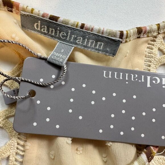 NWT Daniel Rainn Women’s Tan/Cream Embroidered Tank Top Blouse - Size Small - Picture 6 of 10